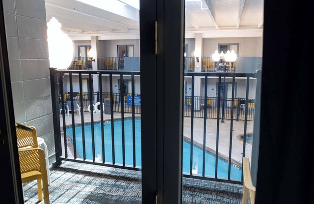 DoubleTree by Hilton Austin, MN