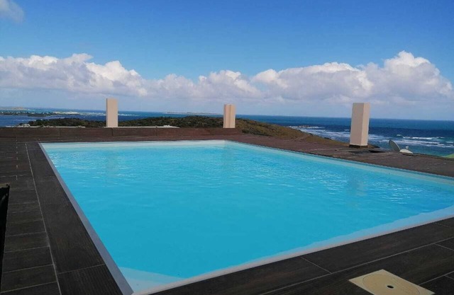 DV REAL PHILOXENIA Relaxation with a breathtaking view