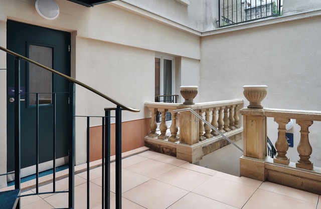 Edgar Suites Montmartre - Paul Albert