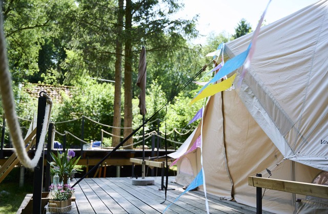 Einzigartiges Glampingzelt im Wald