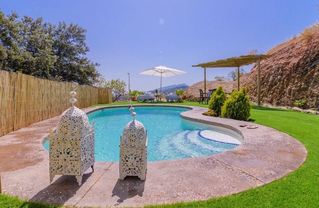 El Palomar Guaro by Ruralidays