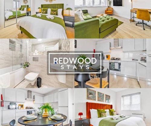 Elegant 2 Bed Apartment, Premium Furniture & Amenities, FREE WiFi & Parking, Perfect for Families, Contractors & Corporate Companies By REDWOOD STAYS