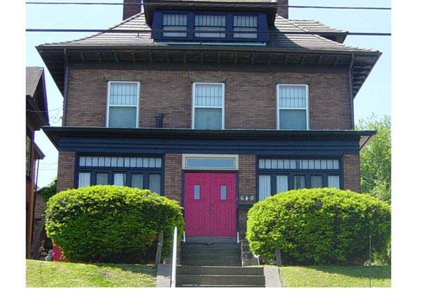 Elegant Family Home - Olde Style Living with a Contemporary Flair