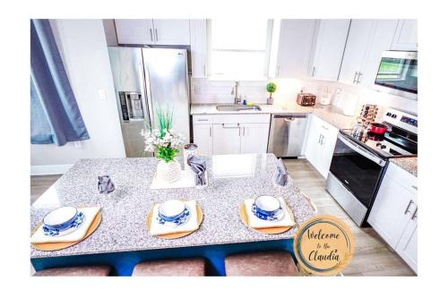 Elite Executive King Suite