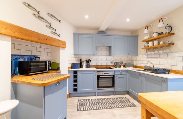 Elm Cottage by Interhome