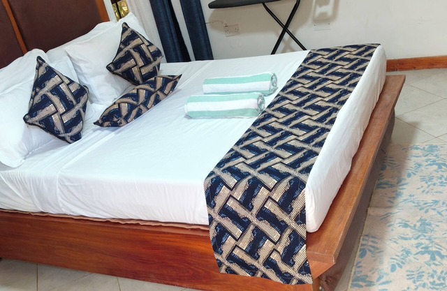 Enchanting apartment with AC in vibrant Diani