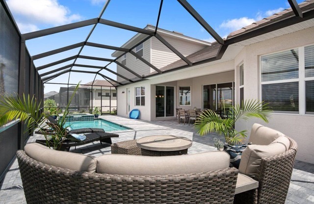 Entire Home with Pool/Spa, Optional Golf Membership and Wide Water Views!