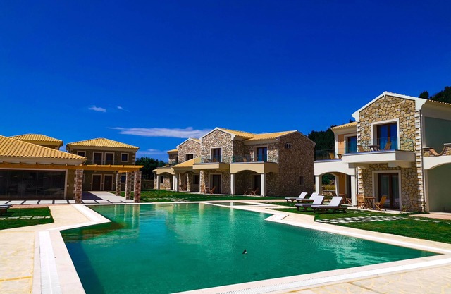 Erikousa Palace Studio 10