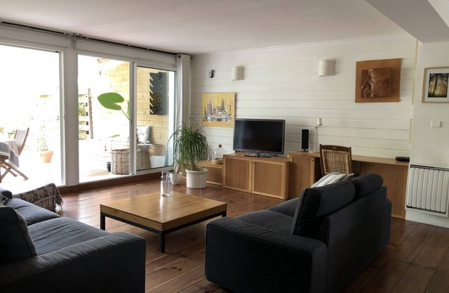 ESTAGNOTS, BOURDAINES, BEACH &NATURE ON FOOT