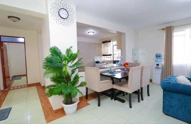 Executive 2BR Near Garden City