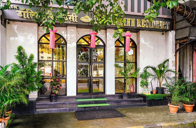 Fabhotel Dolphin Residency