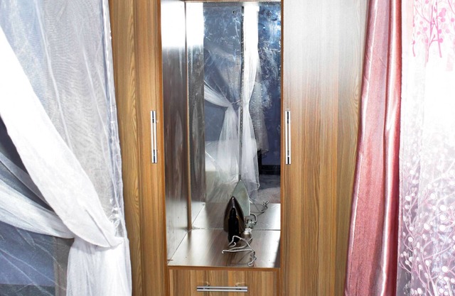 Family sized home with internet, free parking, in section 58, 5 min to NakuruCBD