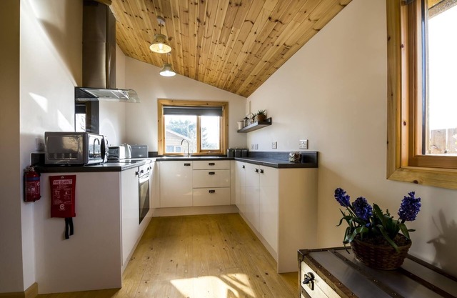 Fern Lodge - 2 Bedroom Log Cabin - Saint Florence