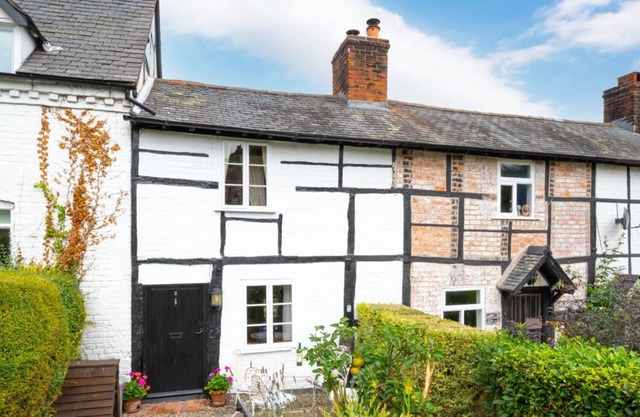 Fiddler's Cottage in Montgomery