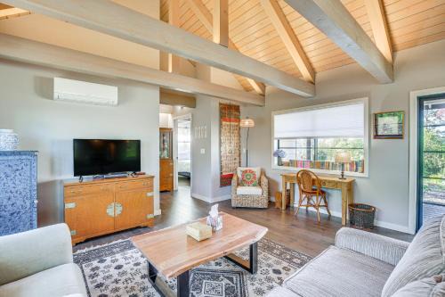 Fire Pit Tranquil Country Retreat 15 Mi to Eugene