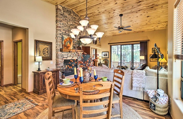 Fireside Comfort & Family Fun: Wooded Show Low Gem