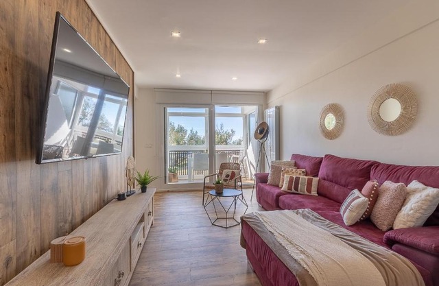 FIRST LINE SEA VIEWS - Club & Pool & Parking by ALOHA Bilbao