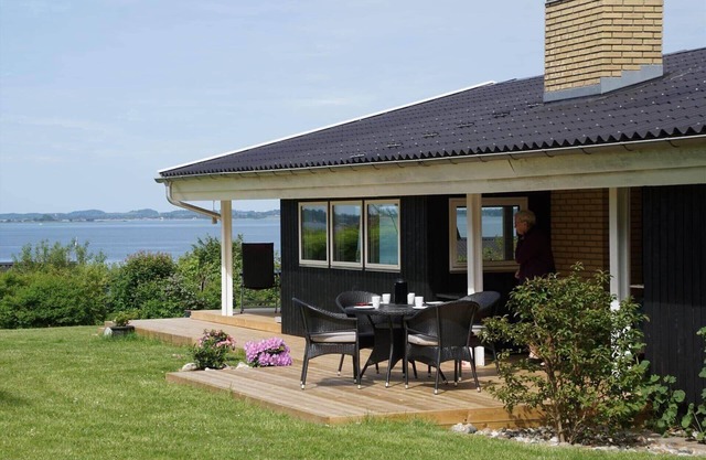 FJ4000 Kirke Hyllinge - Smedegårdsvej 5 C