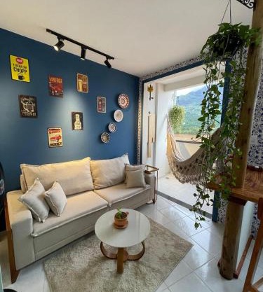 Flat com vista para Rio Doce e Pico da Ibituruna