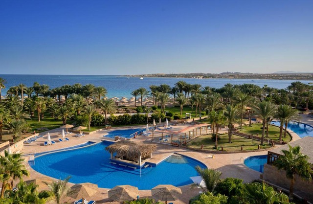 Fort Arabesque Resort, Spa & Villas