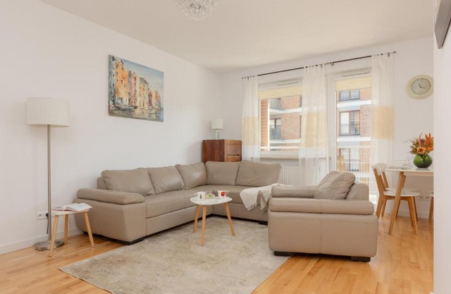 Fort Bema Apartment with Parking by Noclegi Renters