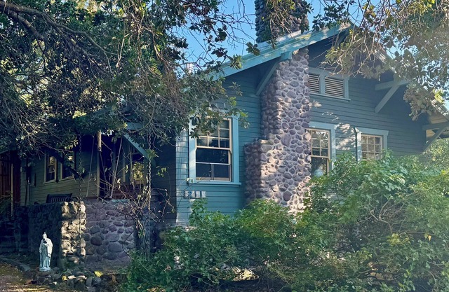 Fully Furnished Craftsman Bungalow on a Large Private Lot