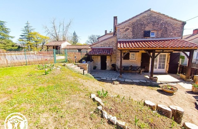 Gîte de Merle Castel - BELLEFONT LA RAUZE