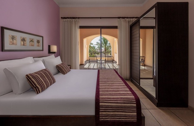 Garden View Comfort | 3 Rooms, Rooftop Pool, Games, Tennis & Free Shuttle