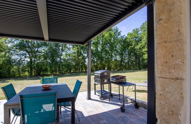 Gite Champagnac-de-Belair, 2 bedrooms, 5 persons