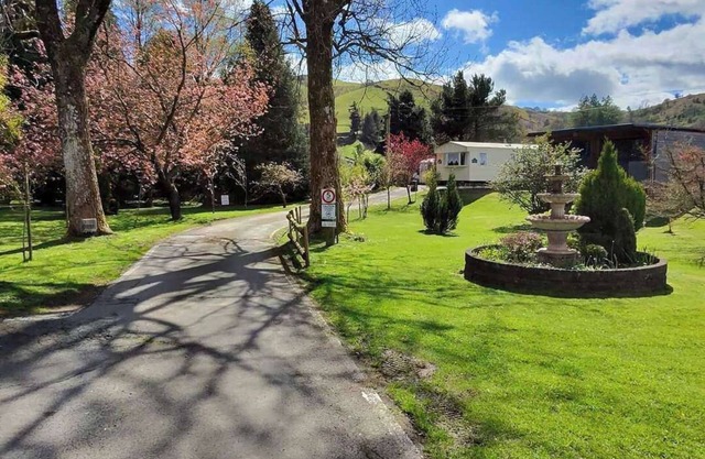 Glan yr Afon Un - Relax, Recuperate, Enjoy