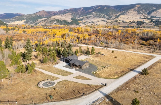 Golden Aspens and Mountain Views