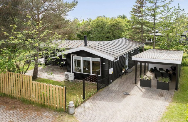 Gorgeous home in Børkop with sauna