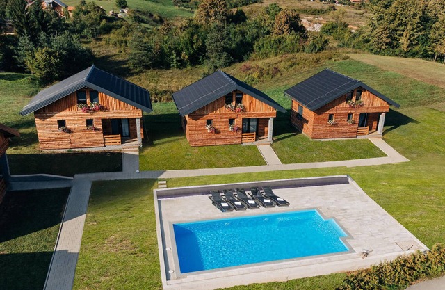 Gorgeous home in Slunj with WiFi