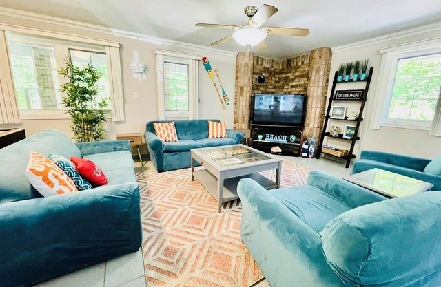 Gorgian Bay cottage for rent in Tiny