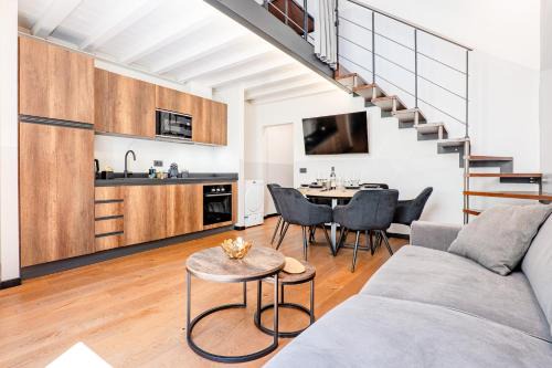 Grande Apt 10 ospiti, Wi-Fi, Centro, Promo Inverno