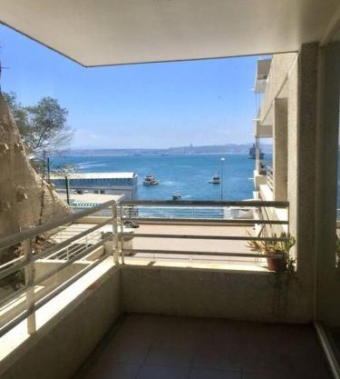 Grande Departamento, Frente al Mar, Equipado.