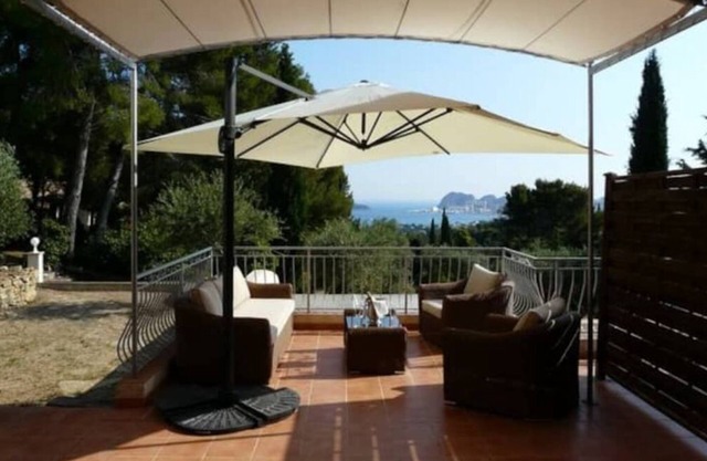 Grande Villa vue sur mer Piscine