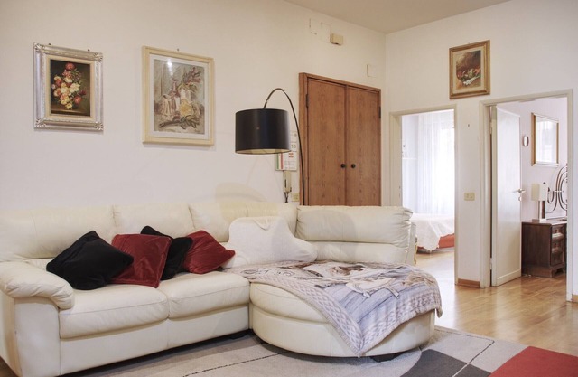 Grandma's house nestled in the Florentine center.