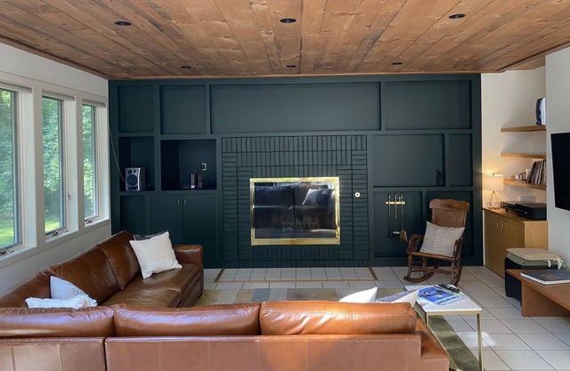 Great Barrington 4BR home on 3 wooded acres walking distance to town!