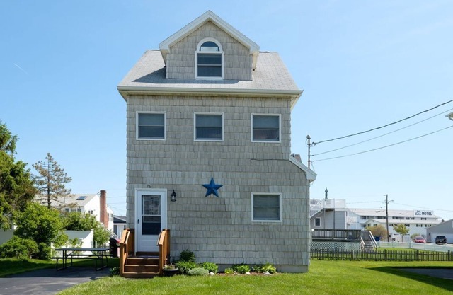 Great Home with Ocean Views