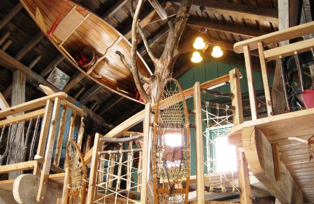 Green, unique, comfortable, open loft cabin