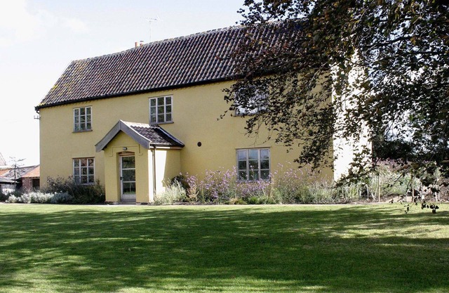 Grove Farm-beautifully converted holiday homes - Sleeps 21