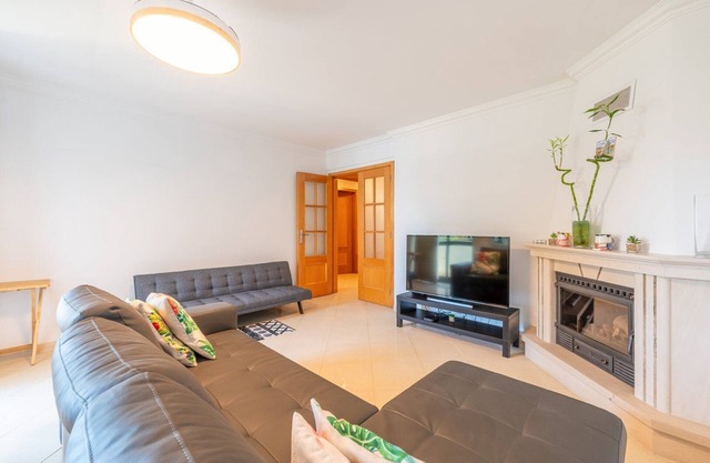 GuestReady - A sunny home in Moita