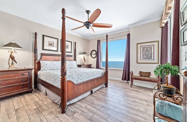 Gulffront 2 King Beds-Very Clean, Tony Hobbs 5-Star Owner of 1104-1204-1804-1904