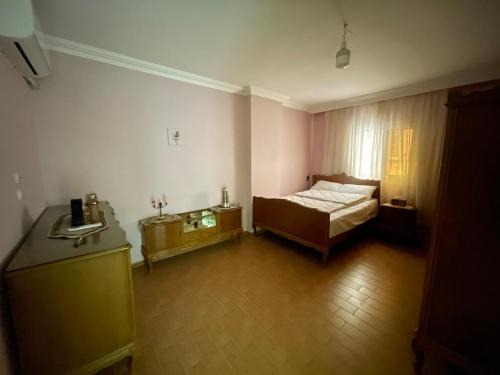 Hadayek Al Ahram 3B, WorkSpace, TV & WiFi