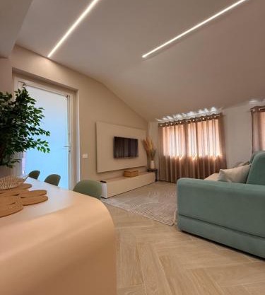 Hana Luxury Rooftop Milano Nord - Free Parking