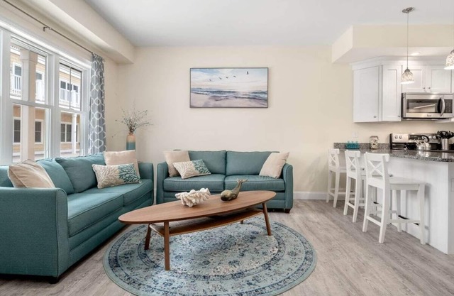 Harbor Haven | Walk to Beach | 1 Level