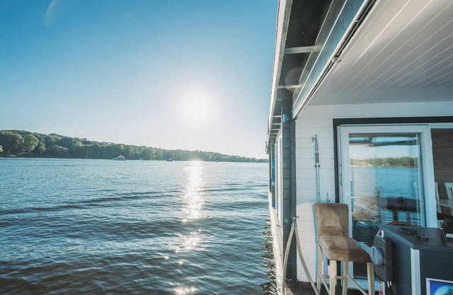 Hausboot Havelbiber Führerscheinfrei bis zu 6 Personen