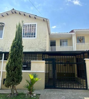 Hermosa Casa en Restrepo, Meta