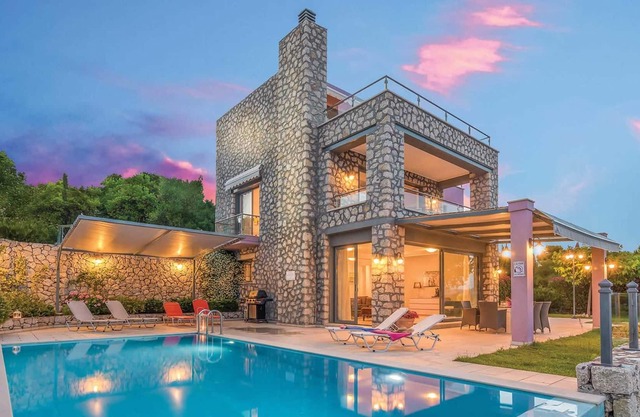 Hillside villa with private pool BBQ & terrace.